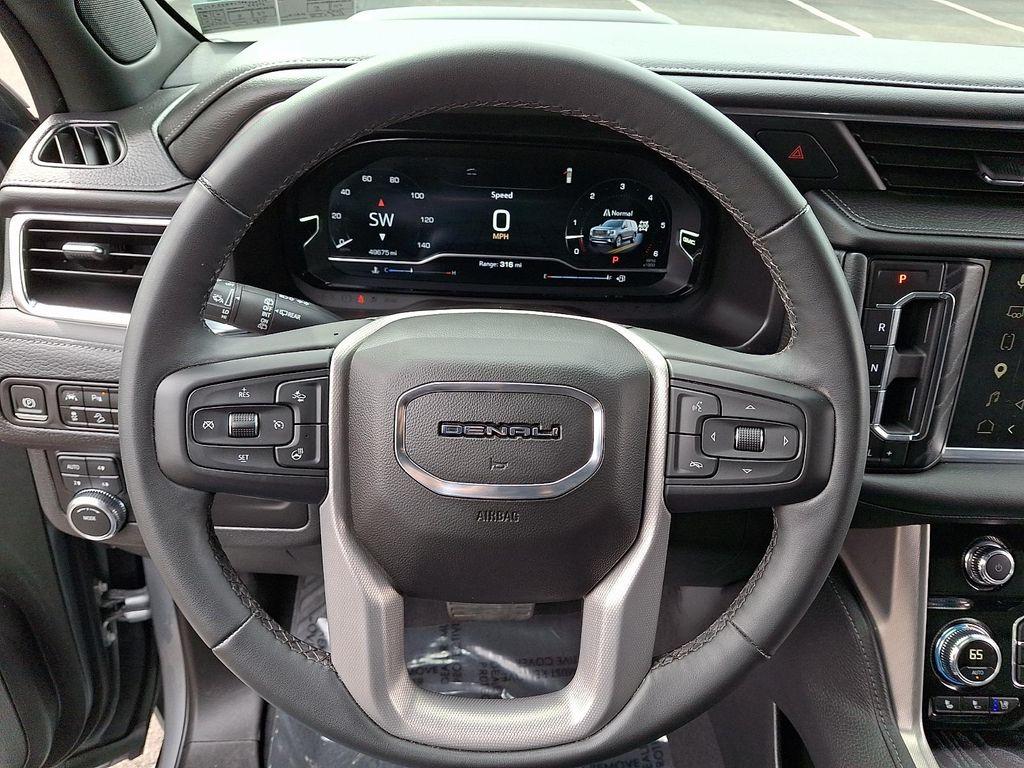 used 2023 GMC Yukon car, priced at $58,990