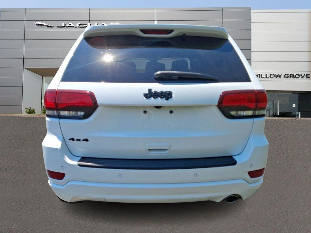 used 2022 Jeep Grand Cherokee car, priced at $23,980