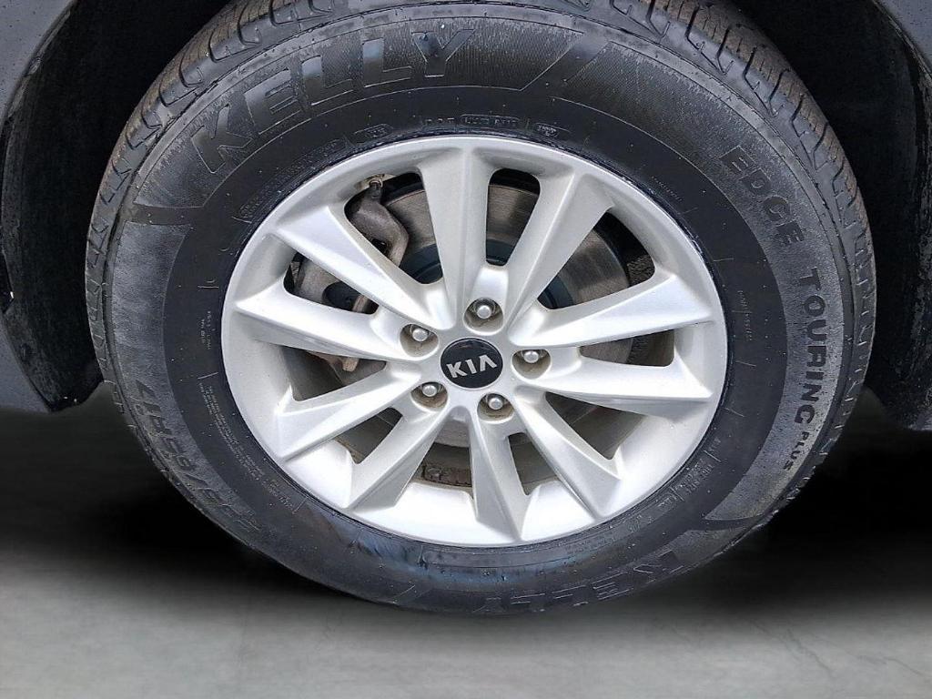 used 2020 Kia Sorento car, priced at $18,150