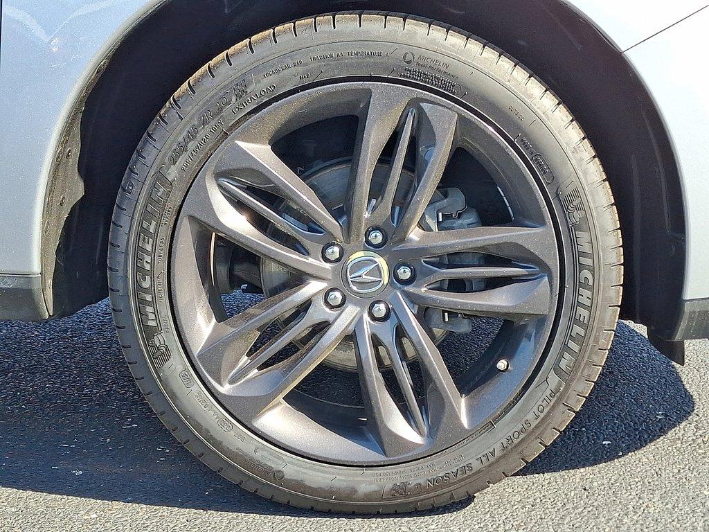 used 2021 Acura RDX car, priced at $29,500