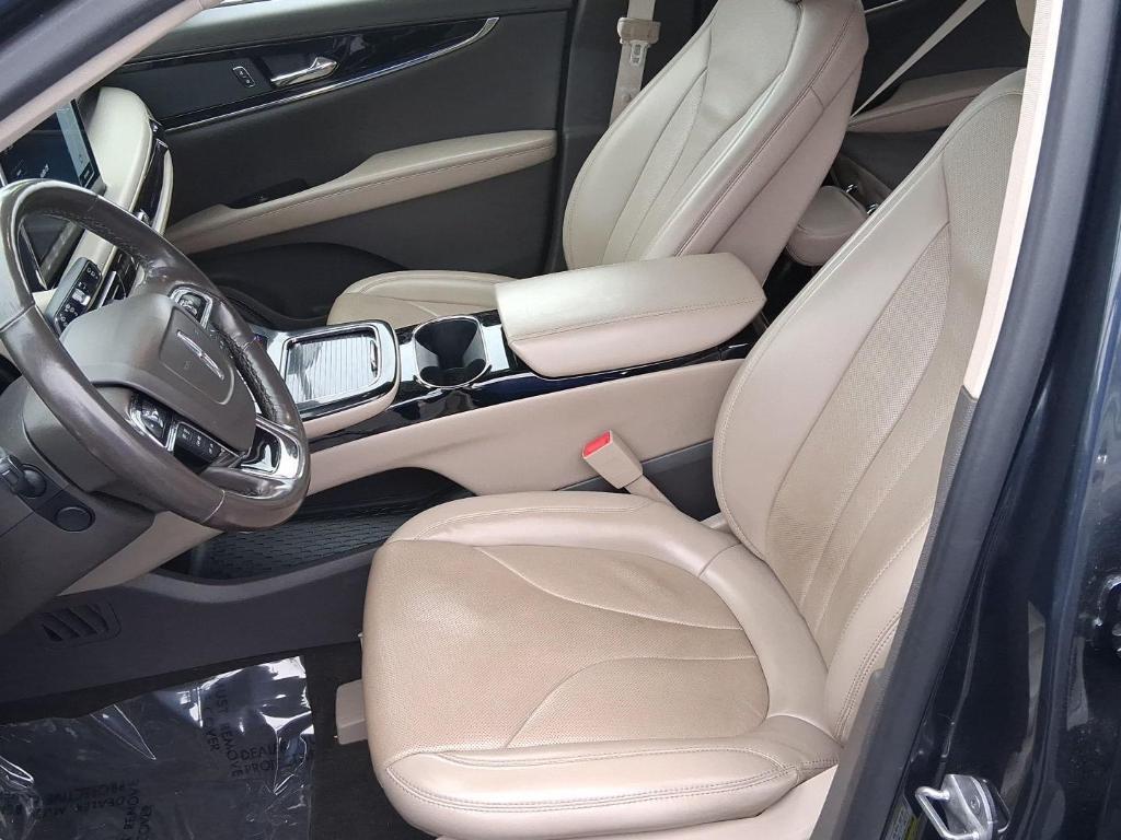 used 2022 Lincoln Nautilus car, priced at $33,250