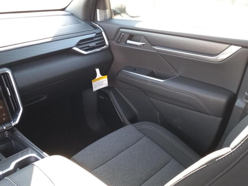 new 2026 GMC Acadia car, priced at $48,045