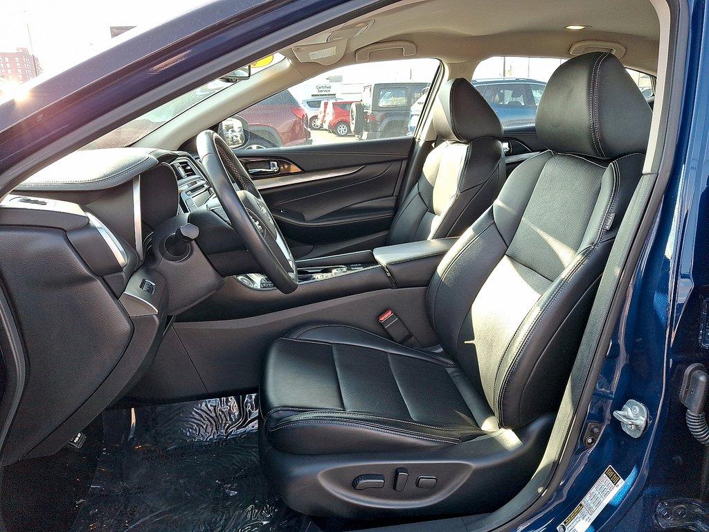 used 2023 Nissan Maxima car, priced at $24,750