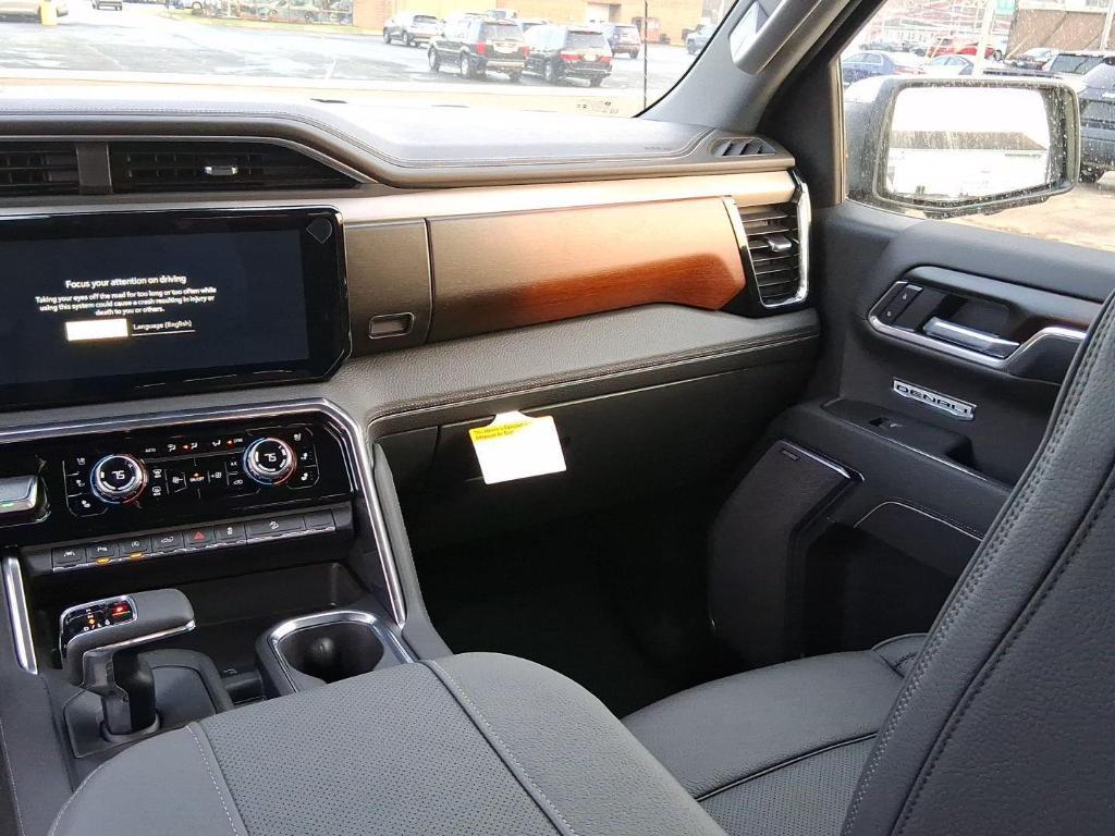 new 2026 GMC Sierra 1500 car, priced at $75,895