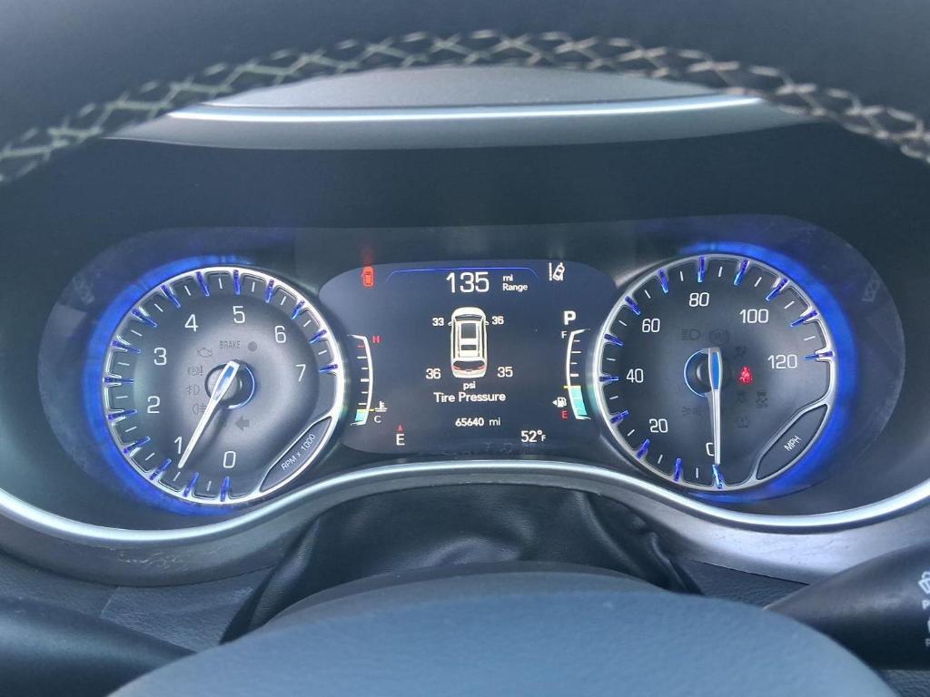 used 2024 Chrysler Pacifica car, priced at $27,000