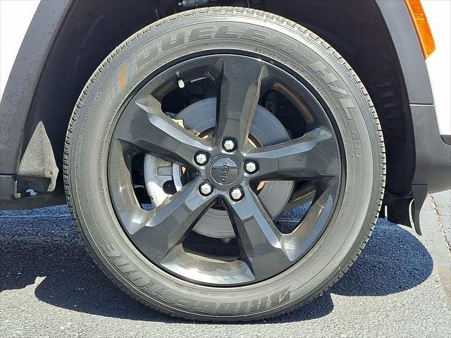 used 2023 Jeep Grand Cherokee L car, priced at $33,500