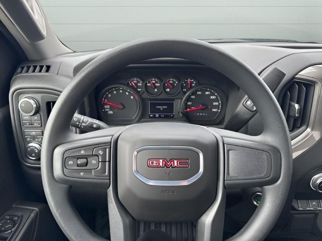 new 2025 GMC Sierra 1500 car, priced at $47,177