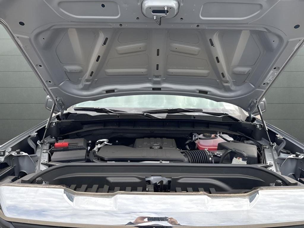 new 2025 GMC Sierra 1500 car, priced at $47,177