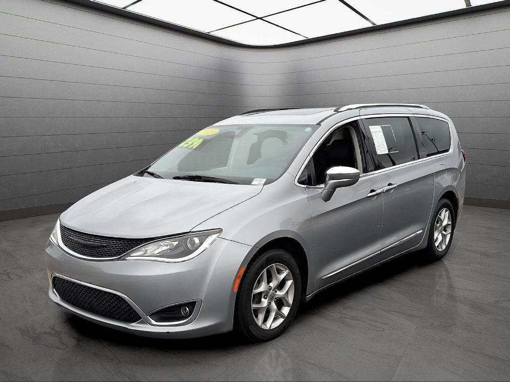 used 2020 Chrysler Pacifica car, priced at $21,500