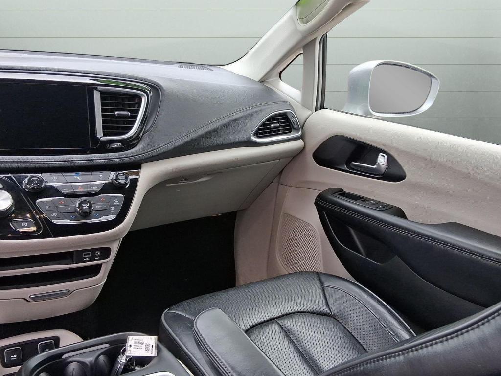 used 2020 Chrysler Pacifica car, priced at $21,750
