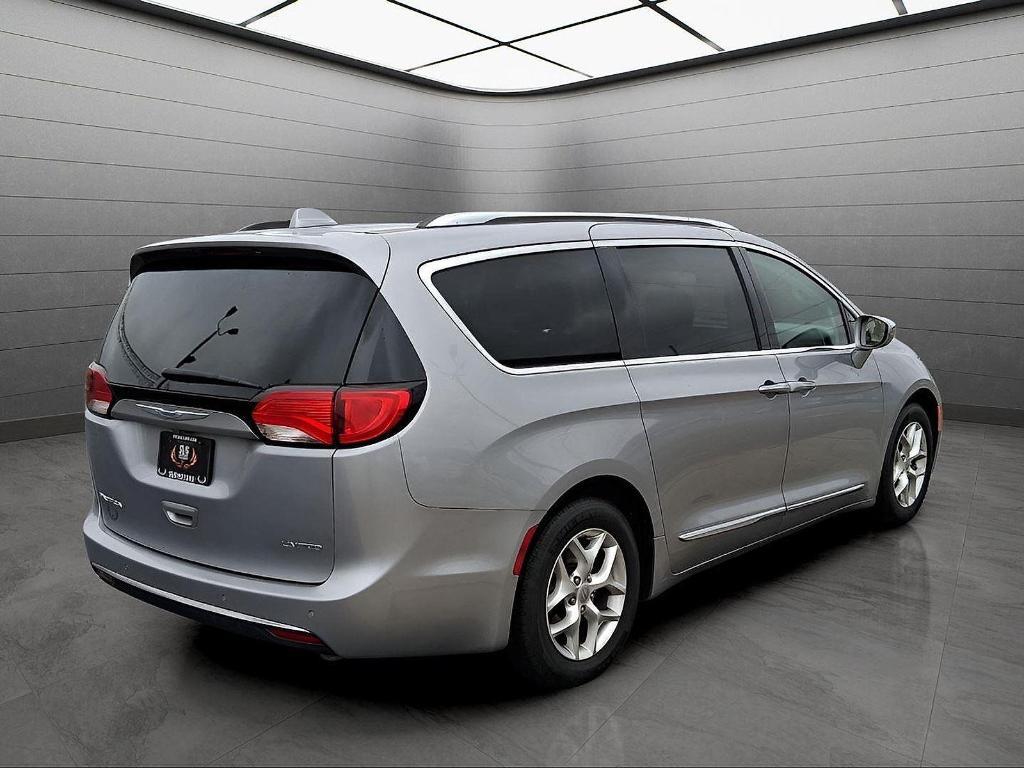 used 2020 Chrysler Pacifica car, priced at $21,500