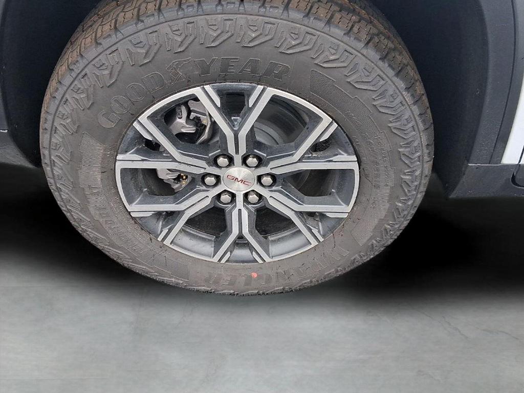 new 2026 GMC Acadia car, priced at $55,040