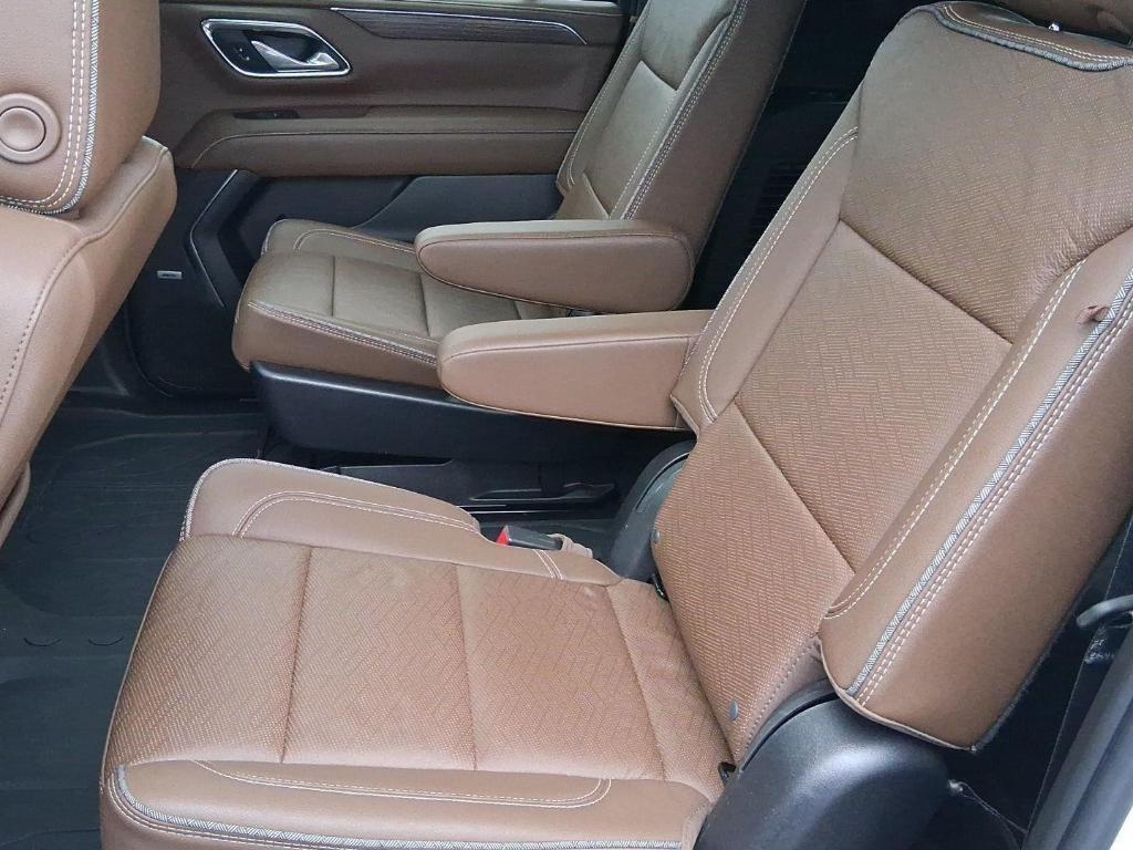 used 2023 Chevrolet Suburban car, priced at $58,900