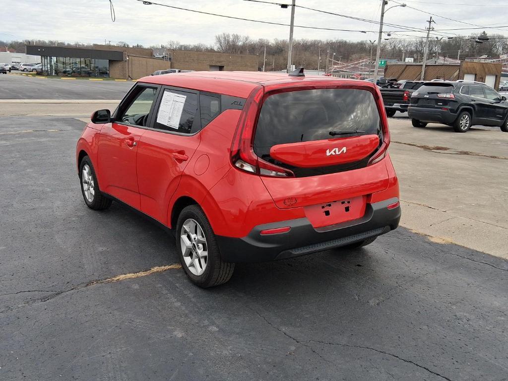 used 2022 Kia Soul car, priced at $17,000
