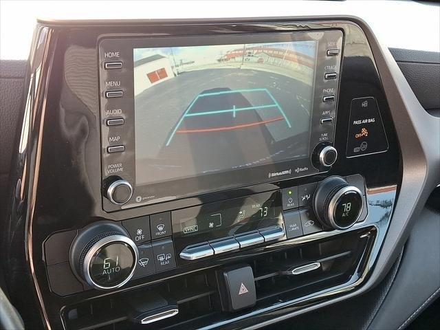 used 2022 Toyota Highlander car, priced at $25,250