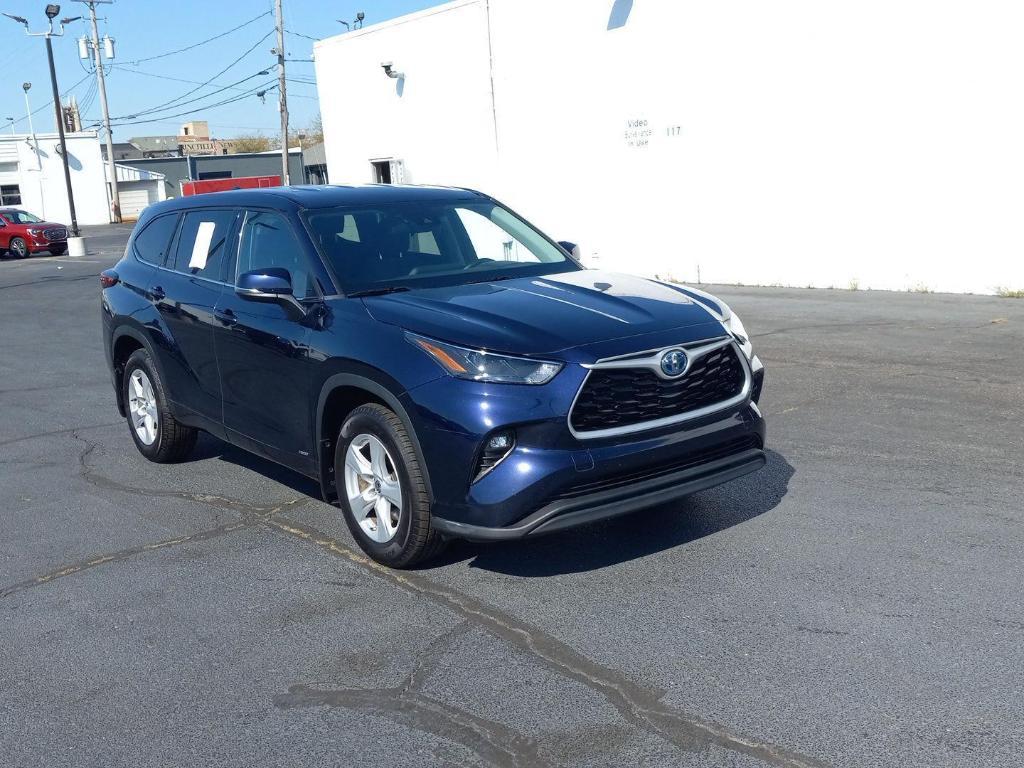 used 2022 Toyota Highlander Hybrid car, priced at $25,250