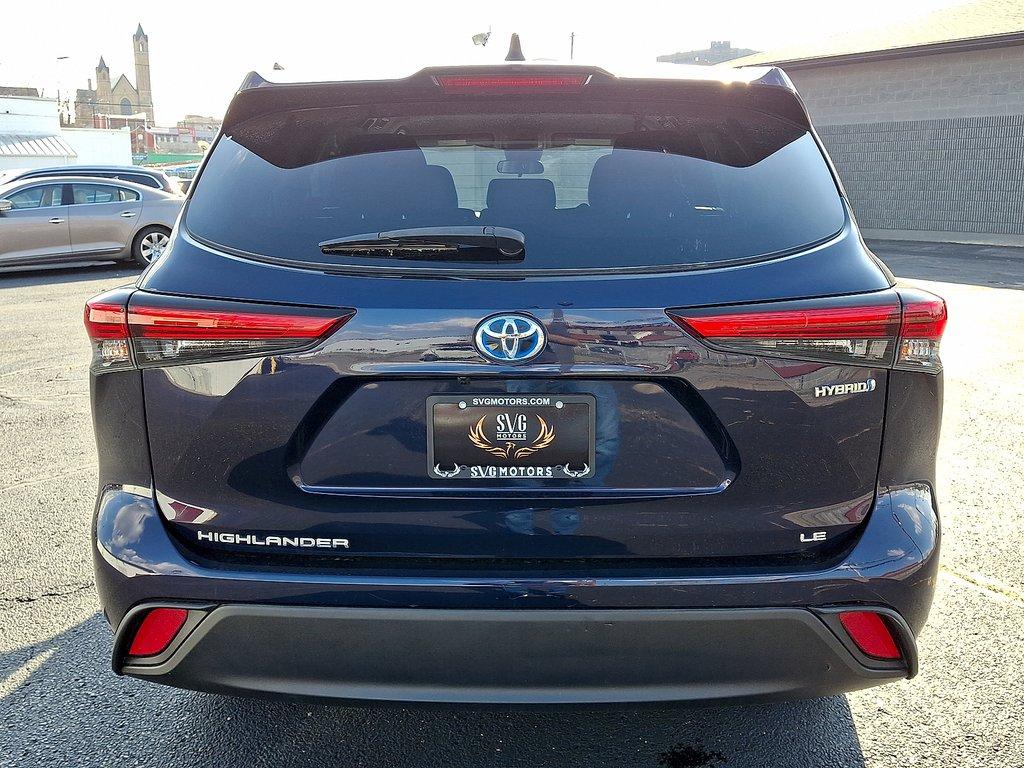 used 2022 Toyota Highlander car, priced at $25,250