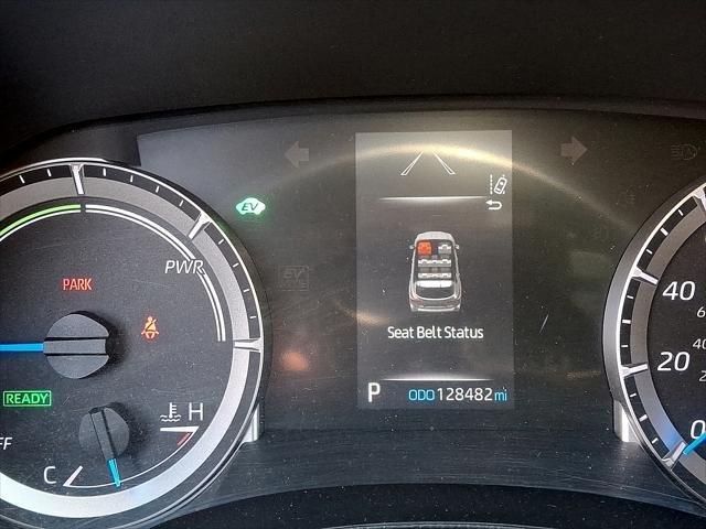 used 2022 Toyota Highlander car, priced at $25,250