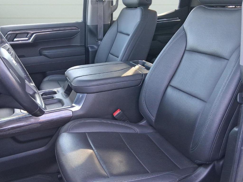 used 2023 Chevrolet Silverado 1500 car, priced at $42,900