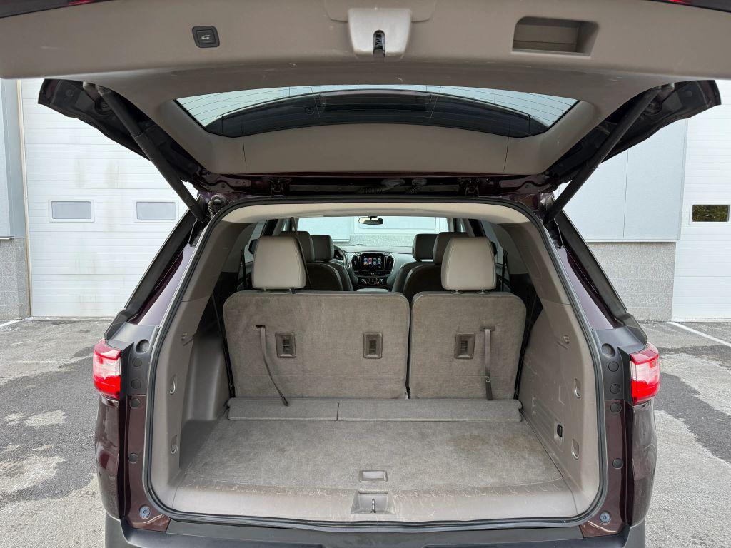 used 2019 Chevrolet Traverse car, priced at $17,595