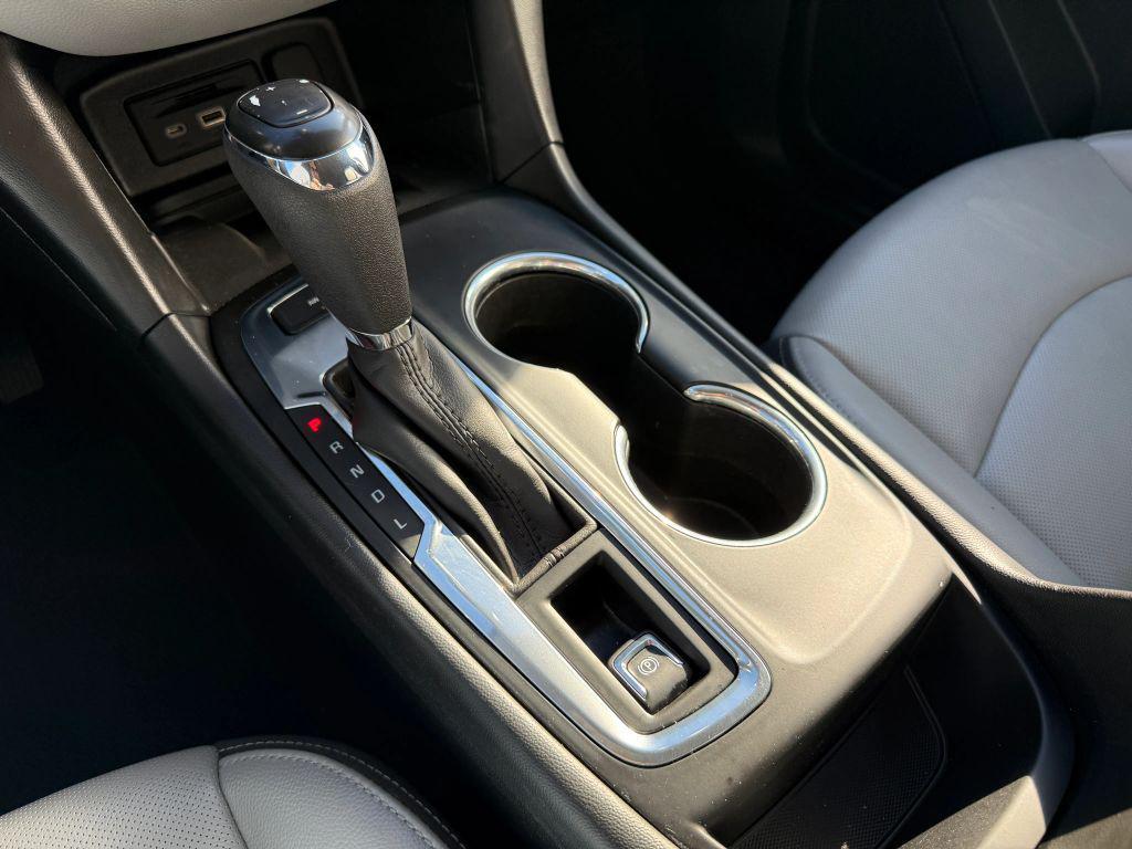 used 2020 Chevrolet Equinox car, priced at $18,497