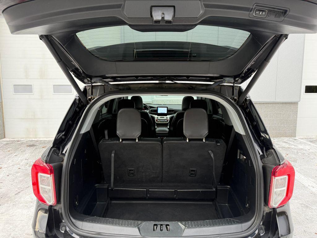 used 2021 Ford Explorer car, priced at $19,997