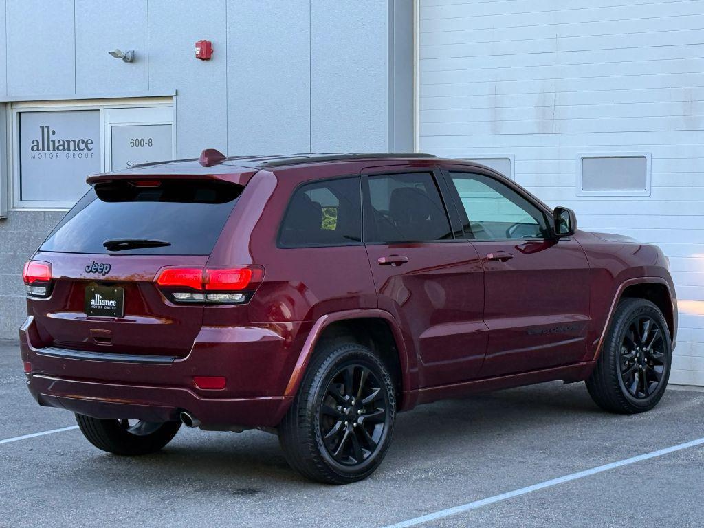 used 2020 Jeep Grand Cherokee car, priced at $18,997