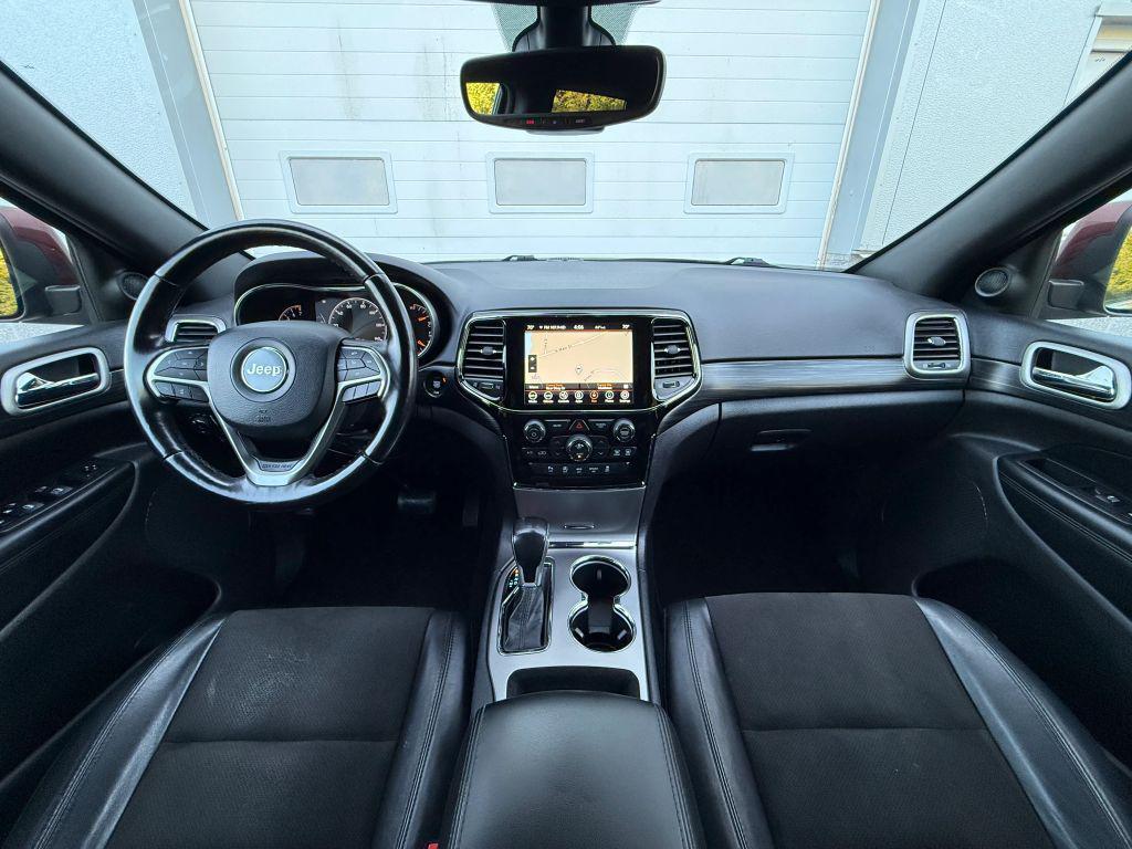 used 2020 Jeep Grand Cherokee car, priced at $18,997