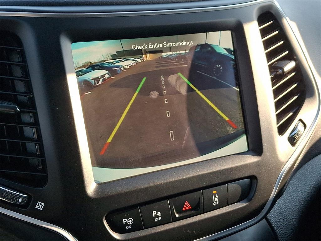 used 2023 Jeep Cherokee car, priced at $31,000