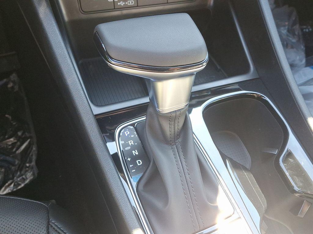 new 2025 Hyundai Tucson car, priced at $36,900