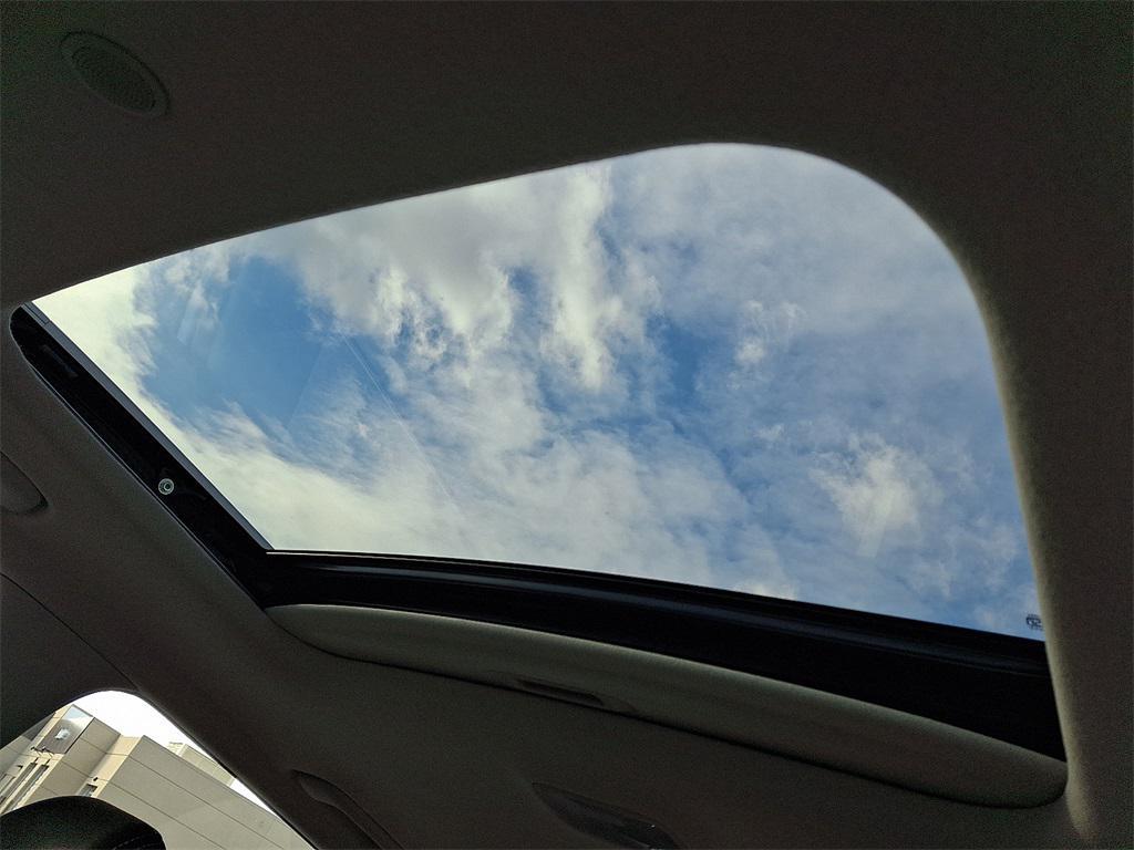 used 2025 Hyundai Venue car, priced at $20,500