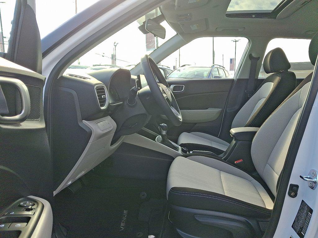 used 2025 Hyundai Venue car, priced at $19,500