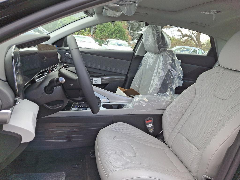 new 2025 Hyundai ELANTRA HEV car, priced at $31,435