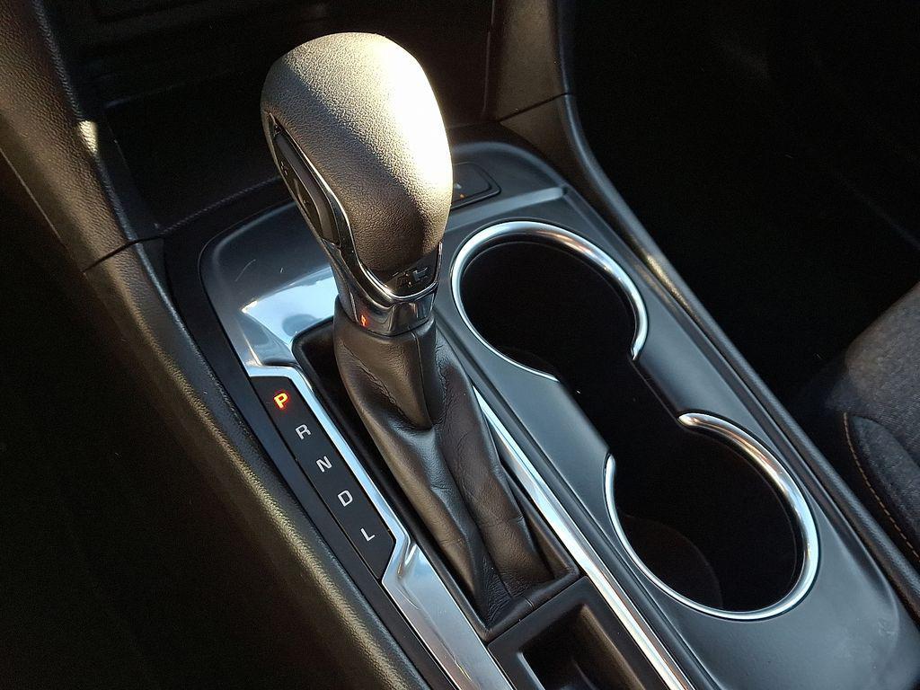 used 2023 Chevrolet Equinox car, priced at $20,000