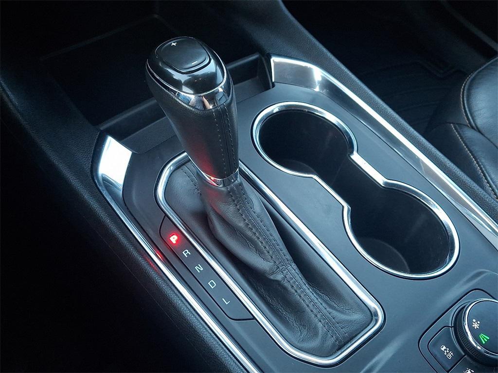 used 2020 Chevrolet Traverse car, priced at $24,000