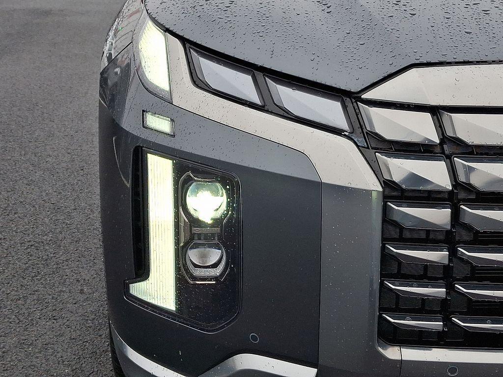 used 2025 Hyundai Palisade car, priced at $46,500