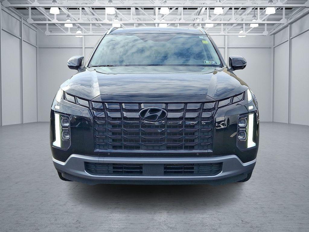 used 2023 Hyundai Palisade car, priced at $33,000