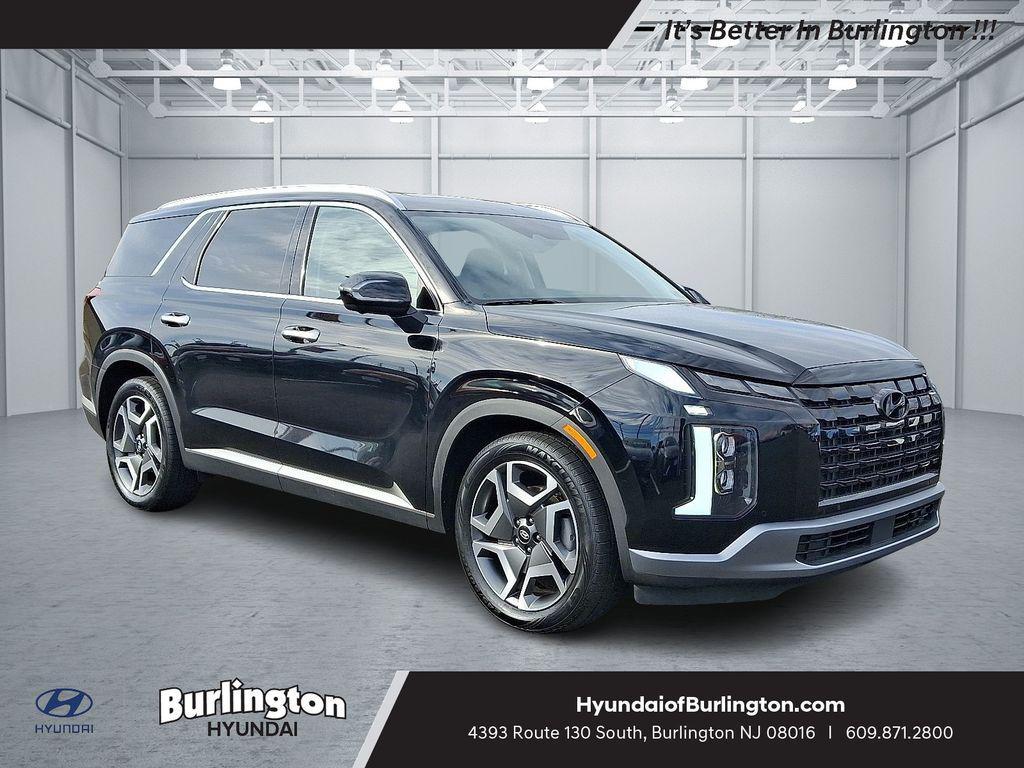 used 2023 Hyundai Palisade car, priced at $33,000