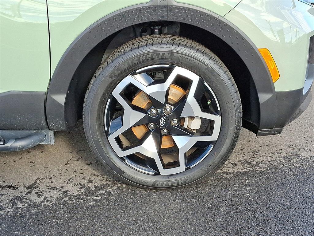 used 2023 Hyundai SANTA CRUZ car, priced at $29,000