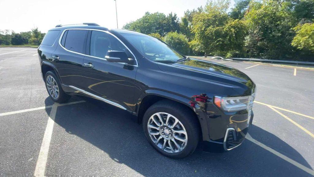 used 2022 GMC Acadia car, priced at $37,890