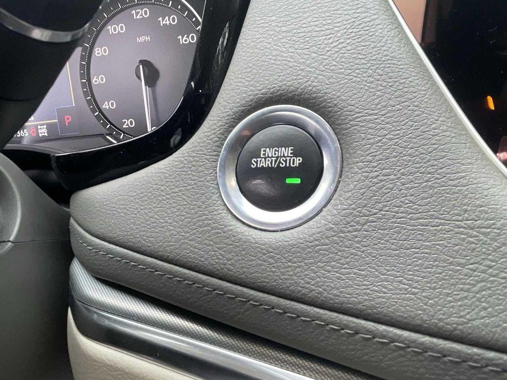 used 2023 Cadillac XT5 car, priced at $33,990