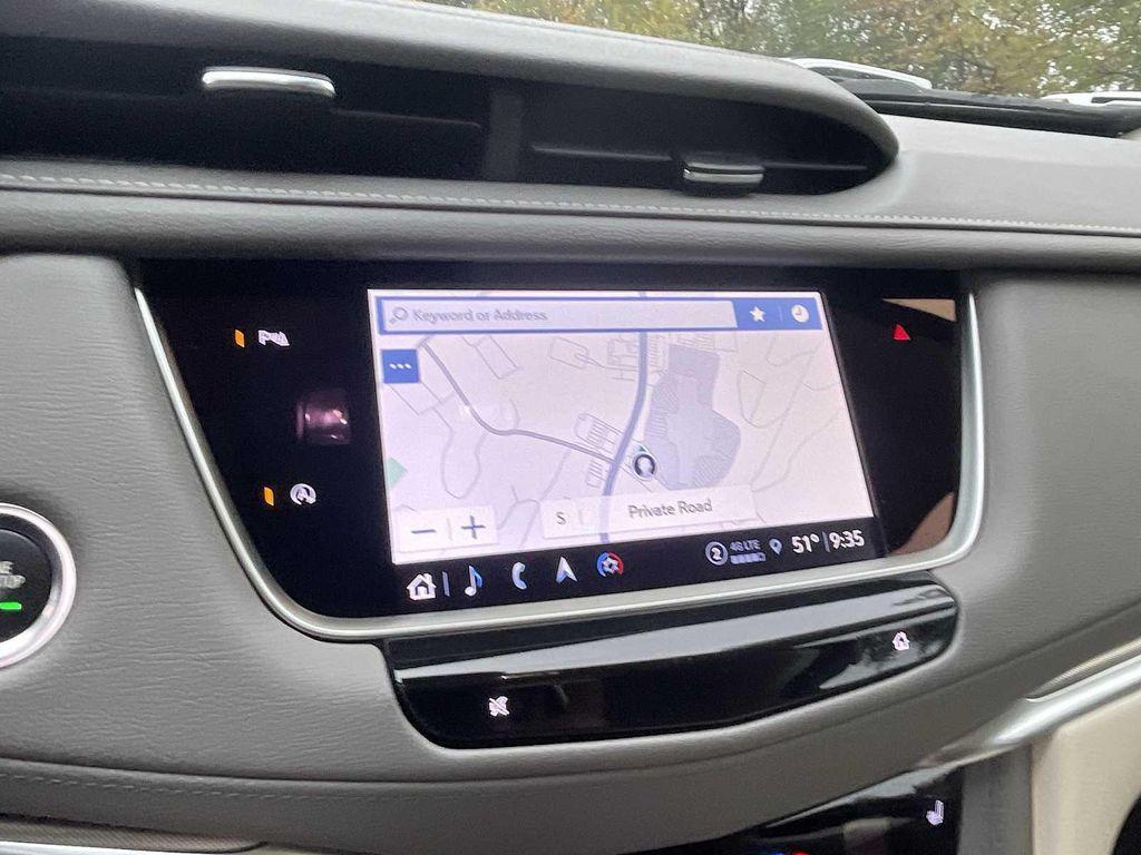 used 2023 Cadillac XT5 car, priced at $33,990