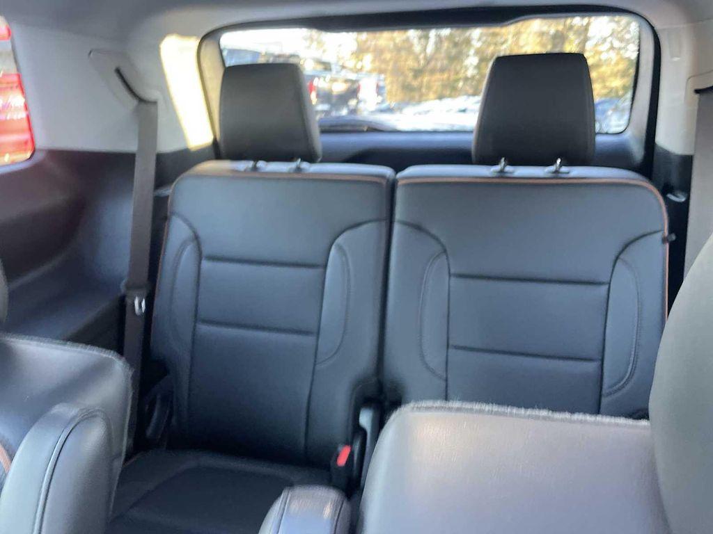 used 2023 GMC Acadia car, priced at $31,500