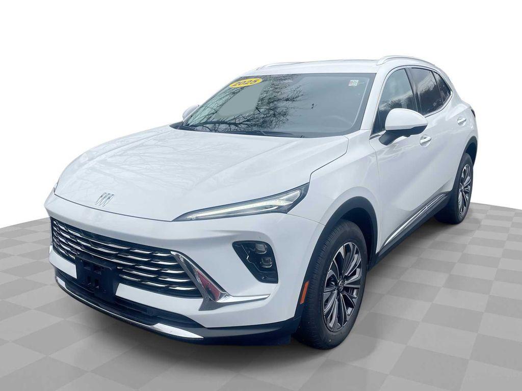 used 2025 Buick Envision car, priced at $30,995