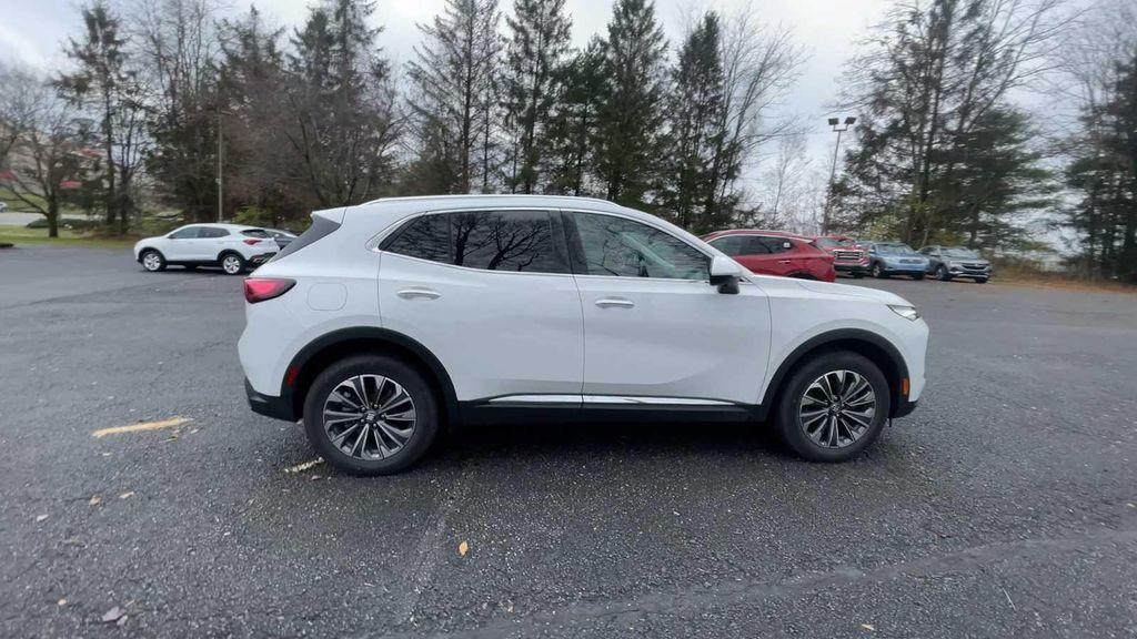 used 2025 Buick Envision car, priced at $30,995