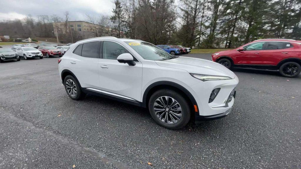used 2025 Buick Envision car, priced at $30,995