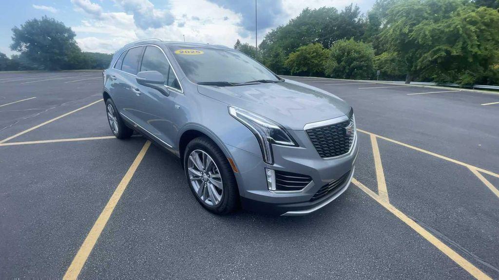 used 2025 Cadillac XT5 car, priced at $47,988