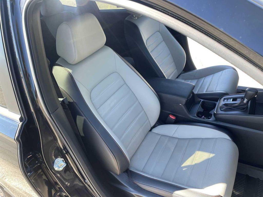 2023 Crystal Black Pearl Honda CR-V Hybrid