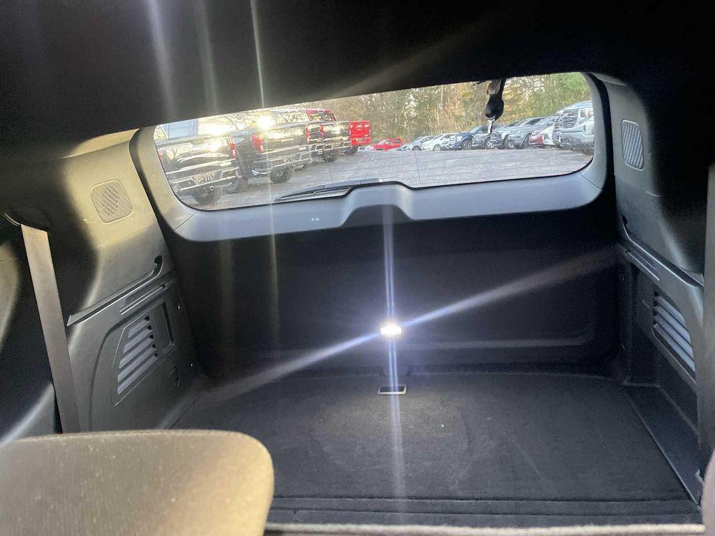 used 2025 GMC Acadia car, priced at $35,630