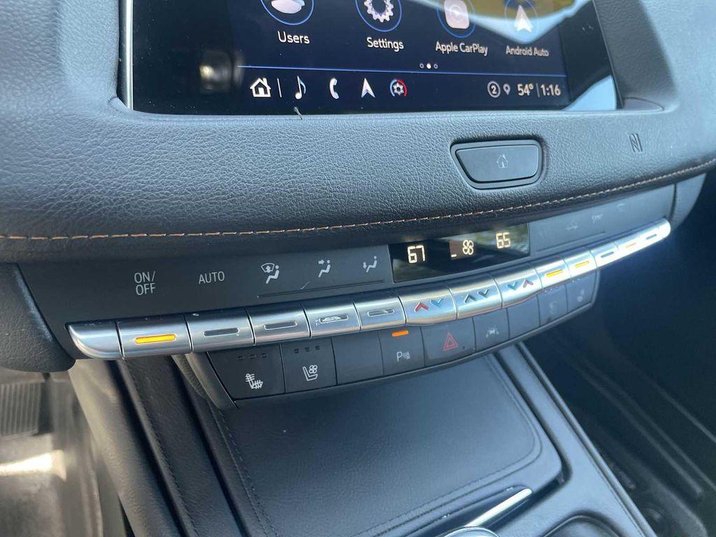 used 2021 Cadillac XT4 car, priced at $27,900